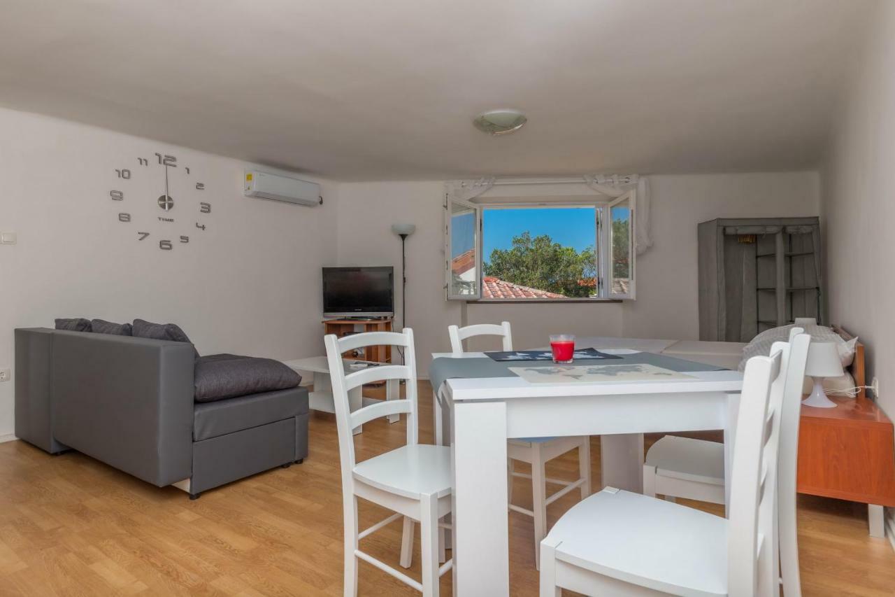 App Cor2 Appartement Selce Buitenkant foto