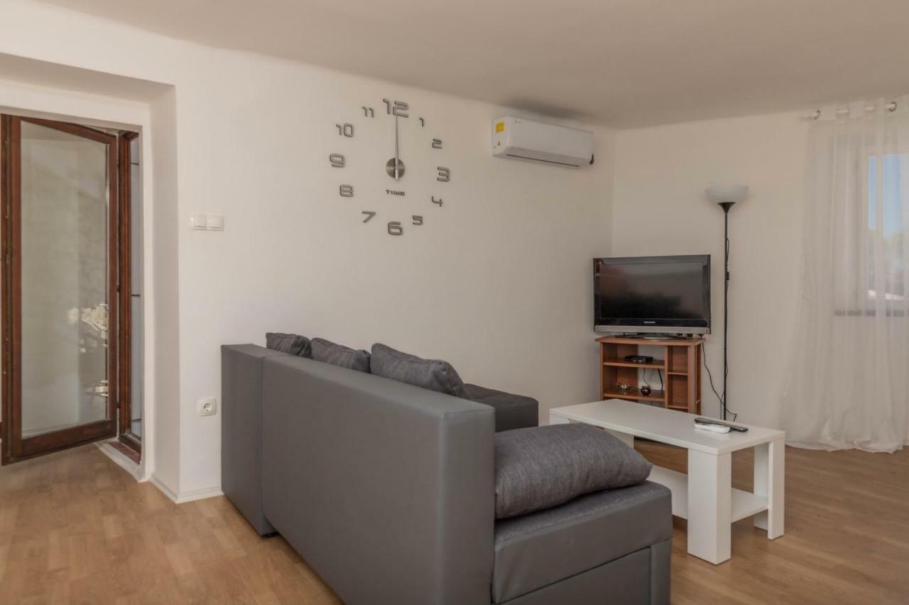 App Cor2 Appartement Selce Buitenkant foto