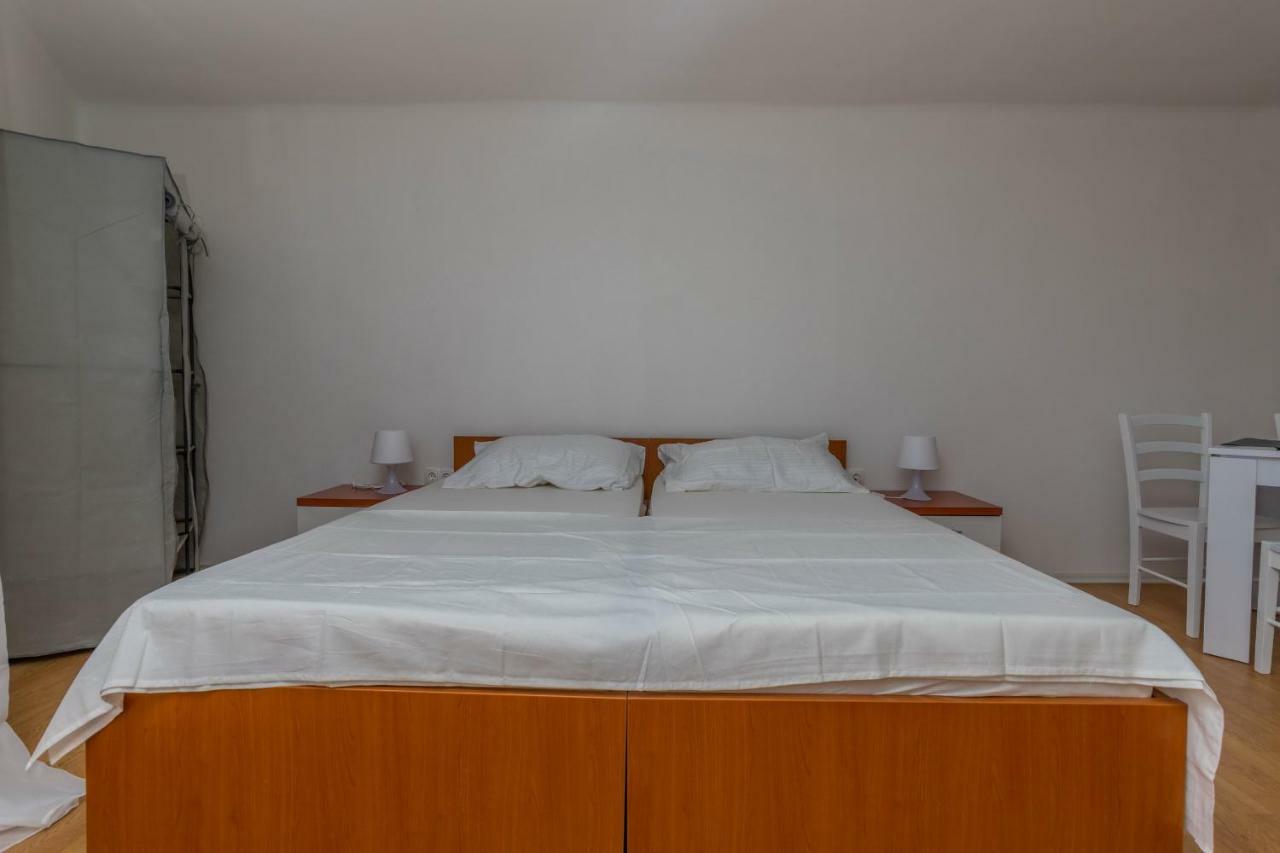 App Cor2 Appartement Selce Buitenkant foto